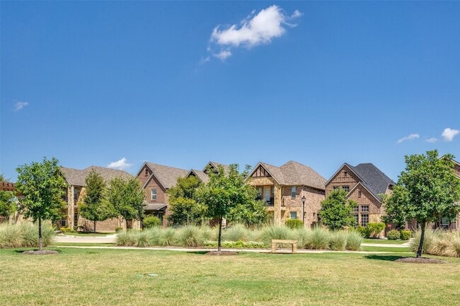 property at 616 Club Dr