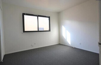 720 1st Ave in San Bruno, CA - Building Photo - Building Photo