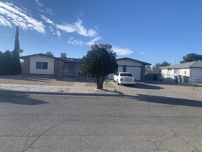 property at 10608 Lakewood Ave