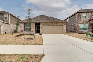 138 Duroc Dr in Hutto, TX - Building Photo