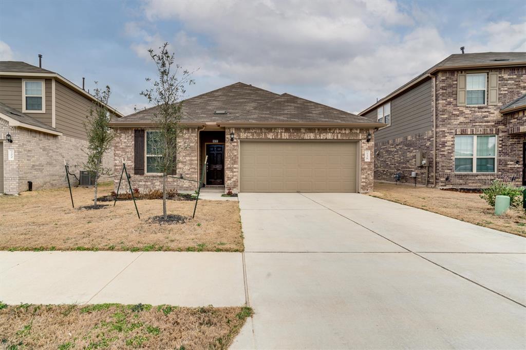 138 Duroc Dr in Hutto, TX - Building Photo