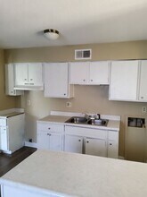 3677 Hillbrook Rd in Memphis, TN - Building Photo - Building Photo