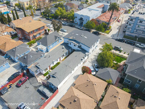 425 Daisy Ave in Long Beach, CA - Building Photo - Building Photo