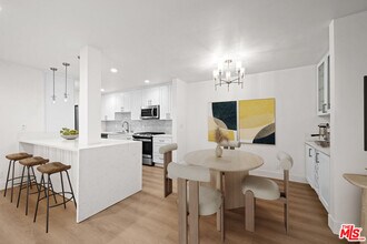 2021 California Ave in Santa Monica, CA - Building Photo - Building Photo