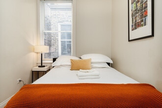 2149 W Division St, Unit SI ID1379029P in Chicago, IL - Building Photo - Building Photo