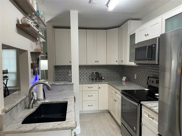 property at 3904 Rawlins St