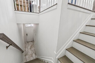 458 Buffalo Ct in West New York, NJ - Building Photo - Building Photo