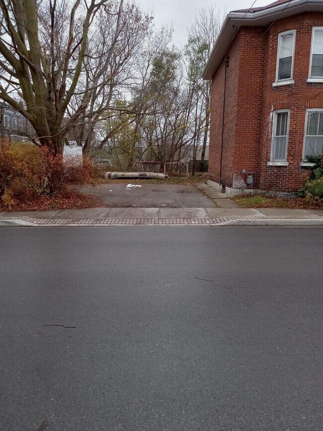 259 George St in Cobourg, ON - Building Photo - Building Photo