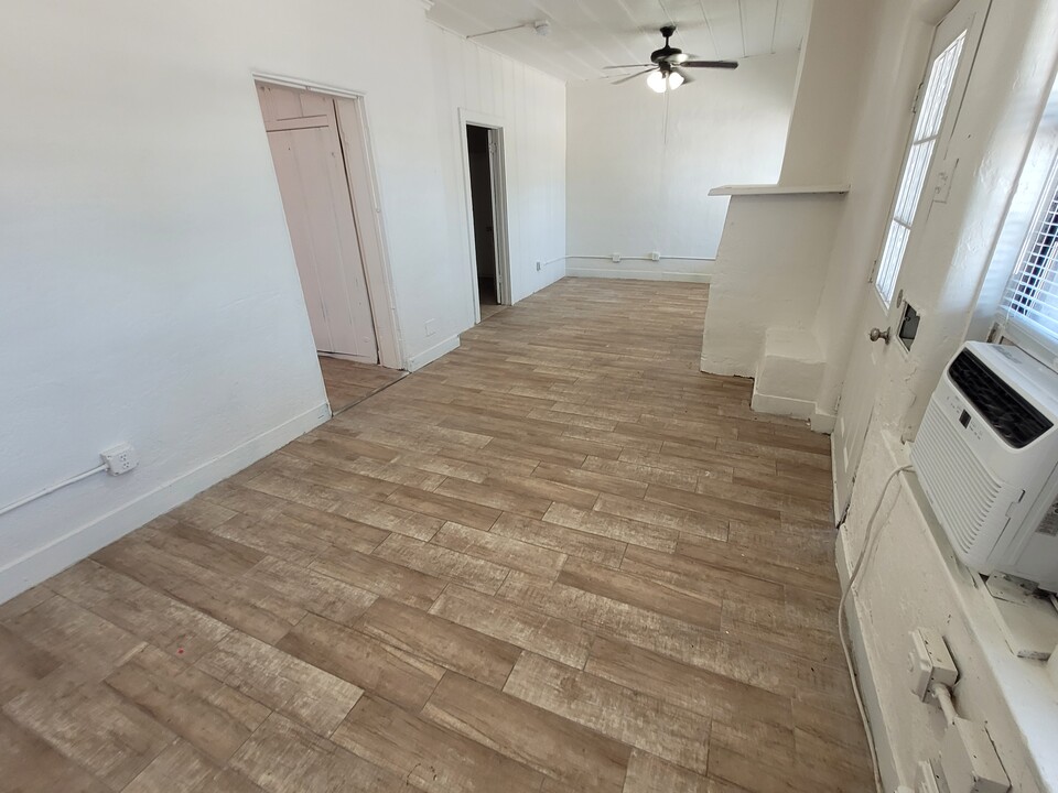 484 S 2nd Ave in Yuma, AZ - Building Photo