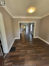 990 Bridge Ave in Windsor, ON - Building Photo - Building Photo