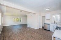 5226 Mandalay Pl in San Diego, CA - Foto de edificio - Building Photo