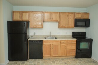 2754 Gatewood Cir in Charlottesville, VA - Building Photo - Building Photo