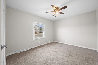 7700 W Kentucky Ave in Lakewood, CO - Building Photo - Building Photo