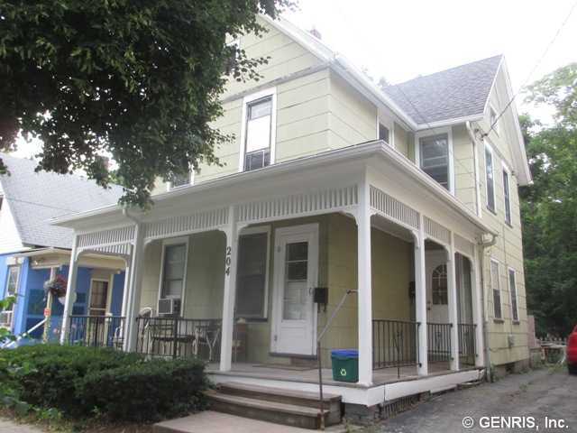 204 Sanford St, Unit Upstairs