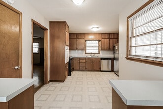 118 Waverly Ave in Adamsville, AL - Building Photo - Building Photo