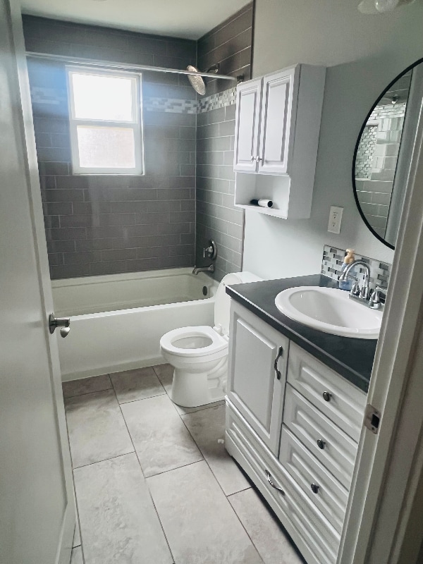 4018 E Pacific Ave in Spokane, WA - Foto de edificio - Building Photo