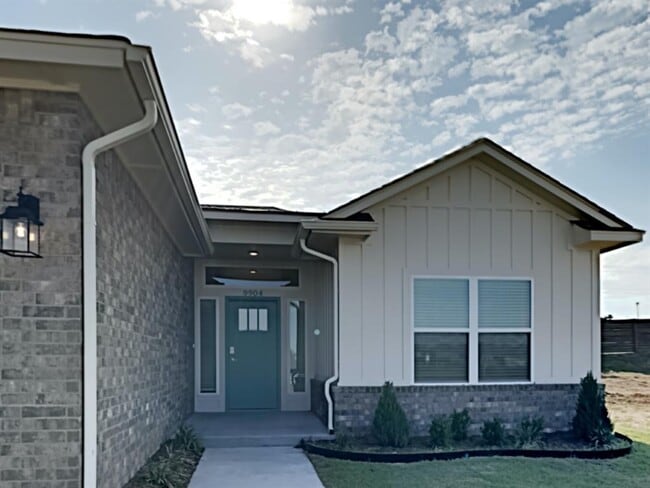 9904 Glover River Dr in Yukon, OK - Building Photo - Building Photo