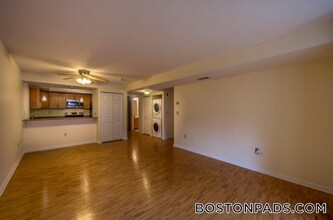 345 Franklin St in Cambridge, MA - Building Photo - Building Photo