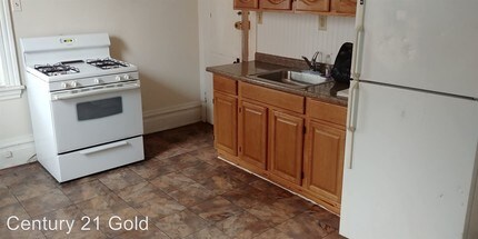 1335 Perkiomen Ave in Reading, PA - Building Photo - Building Photo