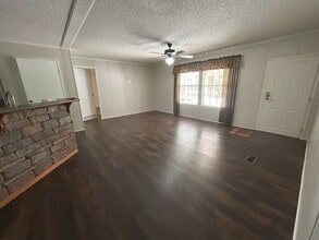 194 Barons Rd in Summerville, SC - Building Photo - Building Photo