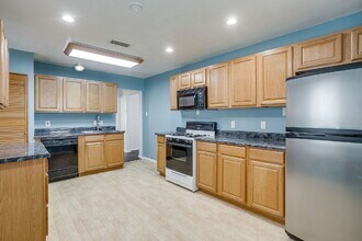 5505 Thomas Ln in River Oaks, TX - Building Photo - Building Photo