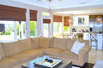 20748 Campania Ln in Los Angeles, CA - Building Photo - Building Photo