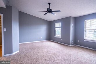 4910 Edgeware Terrace in Frederick, MD - Building Photo - Building Photo