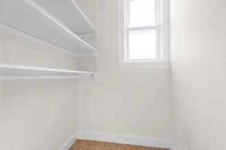 711 6th St in Union City, NJ - Building Photo - Building Photo