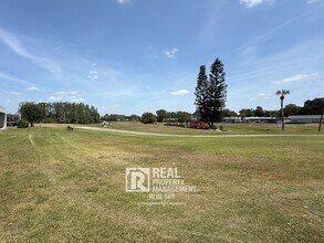 9639 Greenskeeper Dr in New Port Richey, FL - Building Photo - Building Photo
