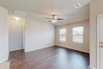 5140 Grayson Ridge Dr in Fort Worth, TX - Building Photo - Building Photo
