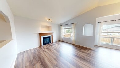 7049-7089 89 St in Grande Prairie, AB - Building Photo - Building Photo