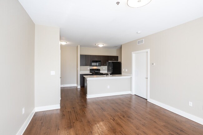 Park Edge Apartments in Louisville, KY - Building Photo - Building Photo