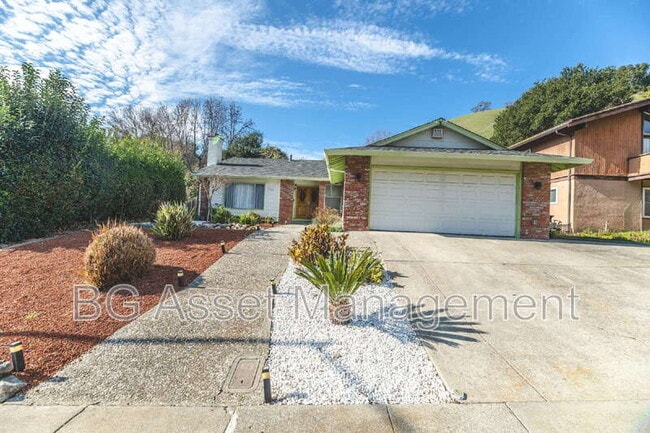 property at 2901 Doidge Ave