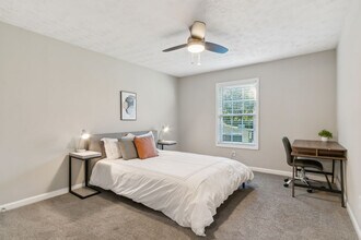 1035 Franklin Gateway SE in Marietta, GA - Building Photo - Building Photo