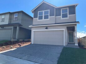 2905 N Pioneer Canyon Dr in Ridgefield, WA - Building Photo