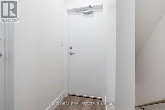 1502 Dufferin St in Toronto, ON - Building Photo - Building Photo