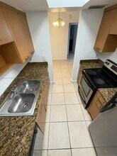 13700 NE 6th Ave in North Miami, FL - Building Photo - Building Photo