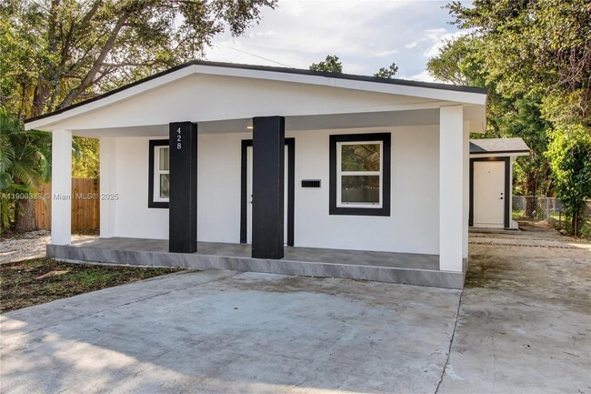 428 NW 97th St in Miami, FL - Building Photo - Building Photo