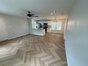 1604 W 40th St in Austin, TX - Building Photo - Building Photo