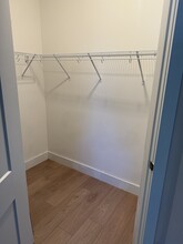 501 E 37th St, Unit Condo in downtown Noda in Charlotte, NC - Building Photo - Building Photo