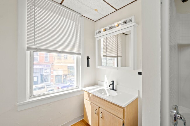 129 S 18th St in Pittsburgh, PA - Building Photo - Building Photo