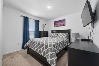 723 Jefferson St in Davenport, FL - Building Photo - Building Photo