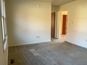 15928 Sandwave Rd in Chester, VA - Building Photo - Building Photo