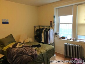 1820 Commonwealth Ave in Boston, MA - Building Photo - Building Photo