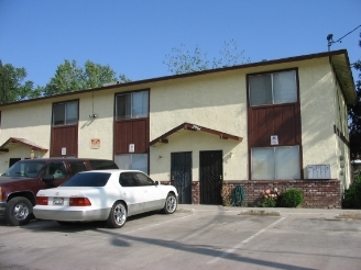 2901 Panama St in Bakersfield, CA - Building Photo