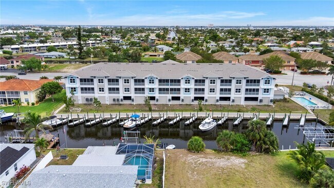 5126 Coronado Pkwy in Cape Coral, FL - Building Photo - Building Photo