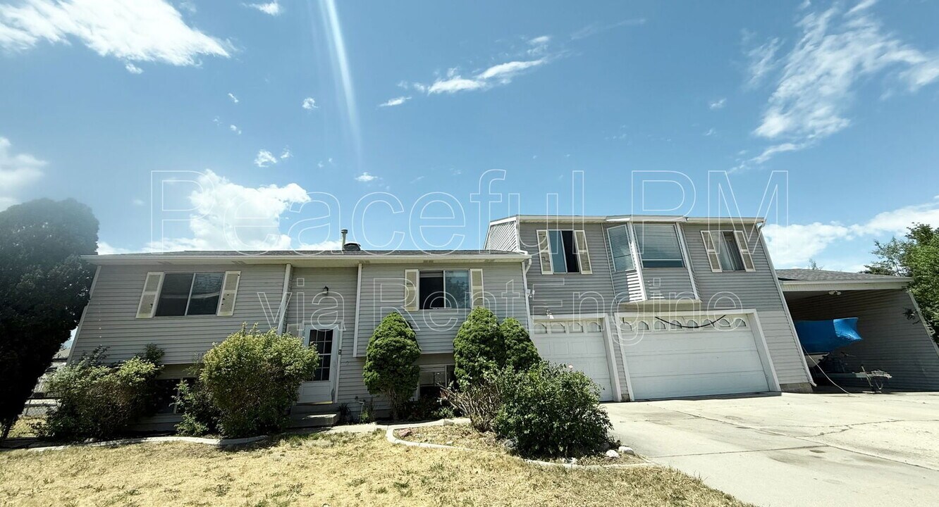 4196 S 5400 W in West Valley City, UT - Building Photo