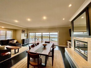 131 6th St in Greenport, NY - Building Photo - Building Photo