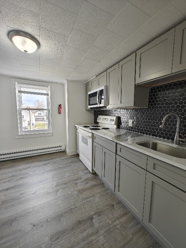 197 Roosevelt St in Edwardsville, PA - Building Photo - Building Photo