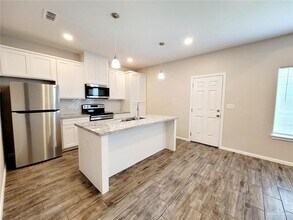 5700 Sandpiper Ave in Mission, TX - Building Photo - Building Photo